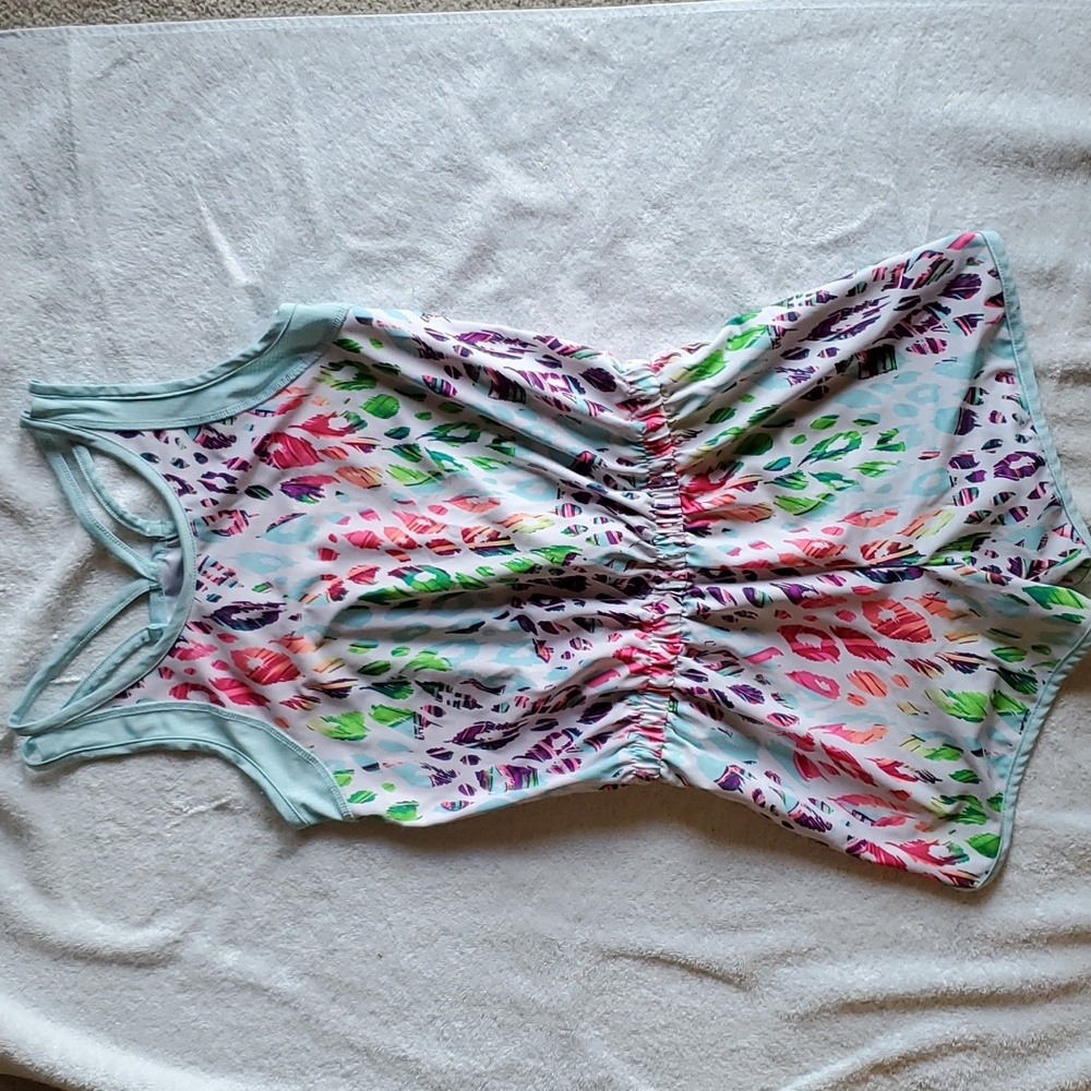 Cute Girl's Athletic Romper w/light blue trim. SIZE LARGE 10/12 EUC